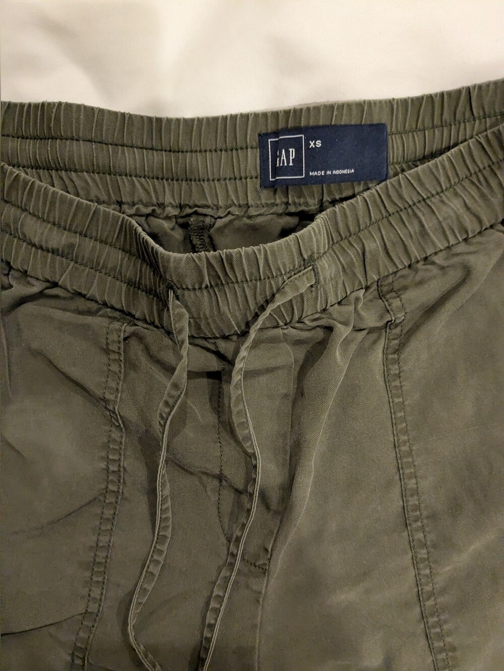 GAP | Olive Green Drawstring Joggers
